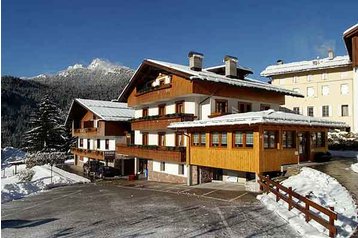 Italia Penzión San Vito di Cadore, Exterior